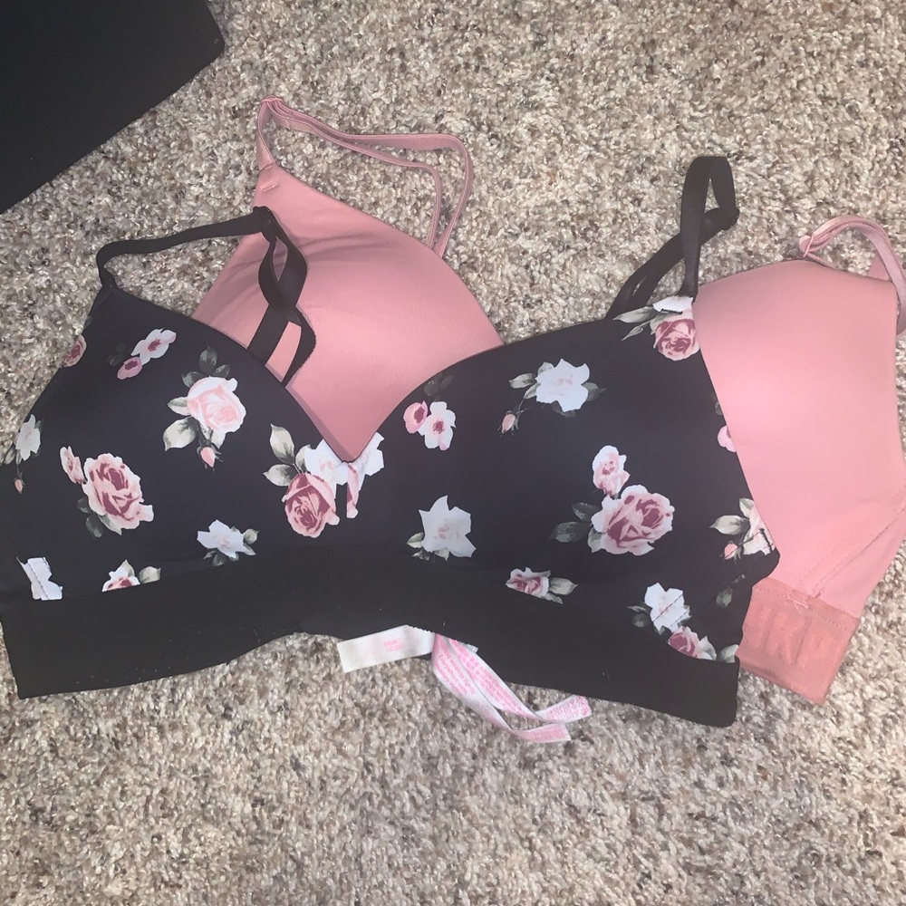 Pink Vs Lightly Lined Bra Bundle
